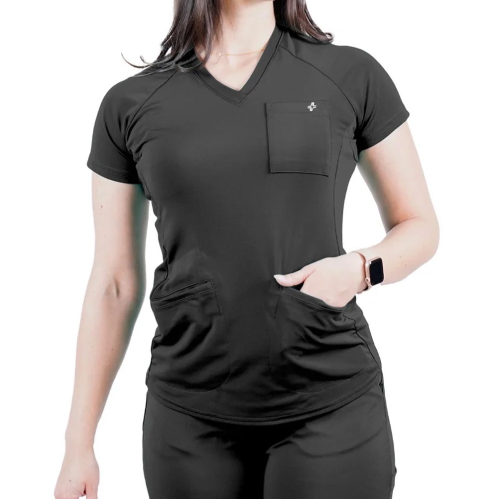 Fit Scrubs Pocket Plus Top